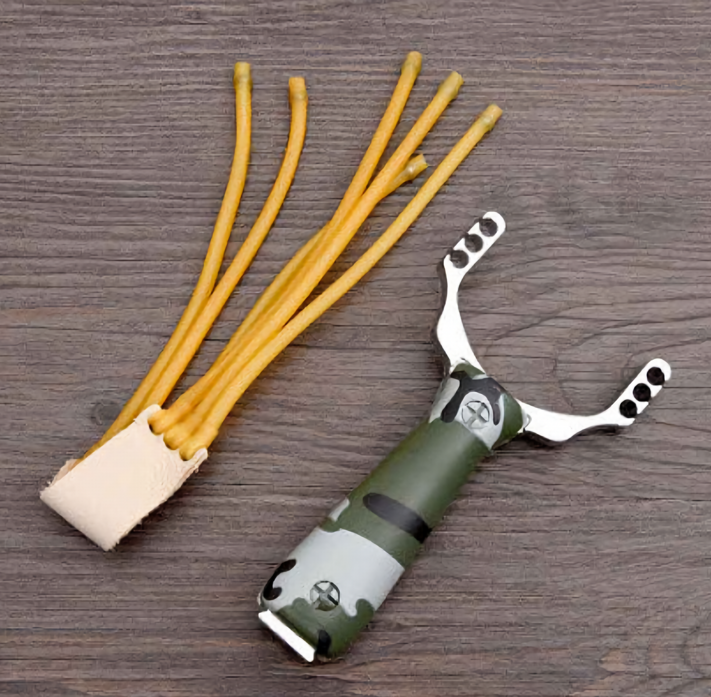 Erőteljes és precíz csúzli 1+1 ingyen