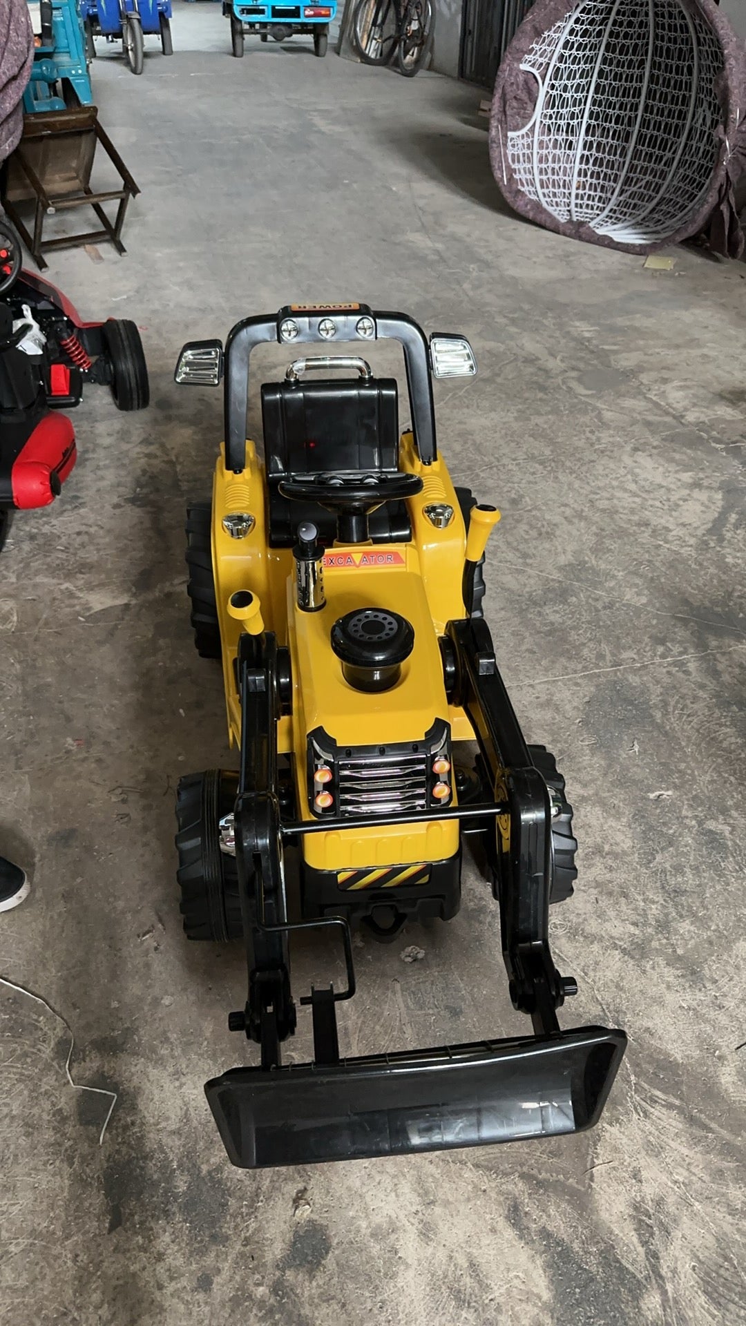 Gyermek Traktor 2x4 - Elektromos