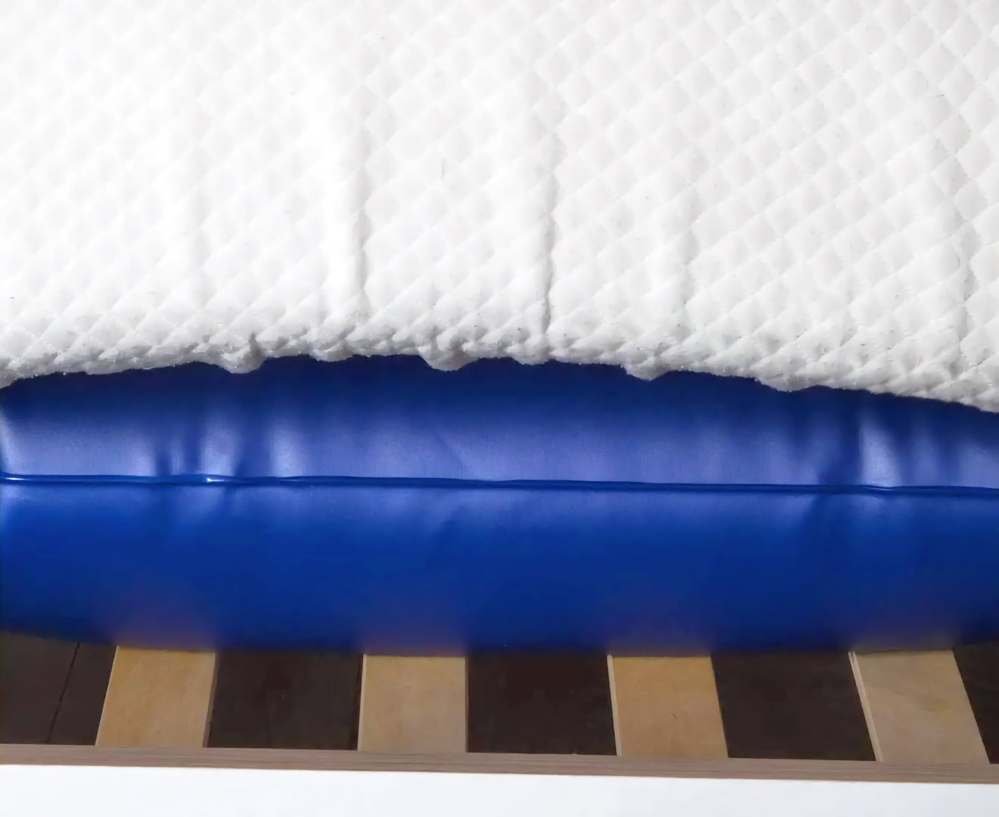 Bed Boost az univerzális, felfújható matracbetét