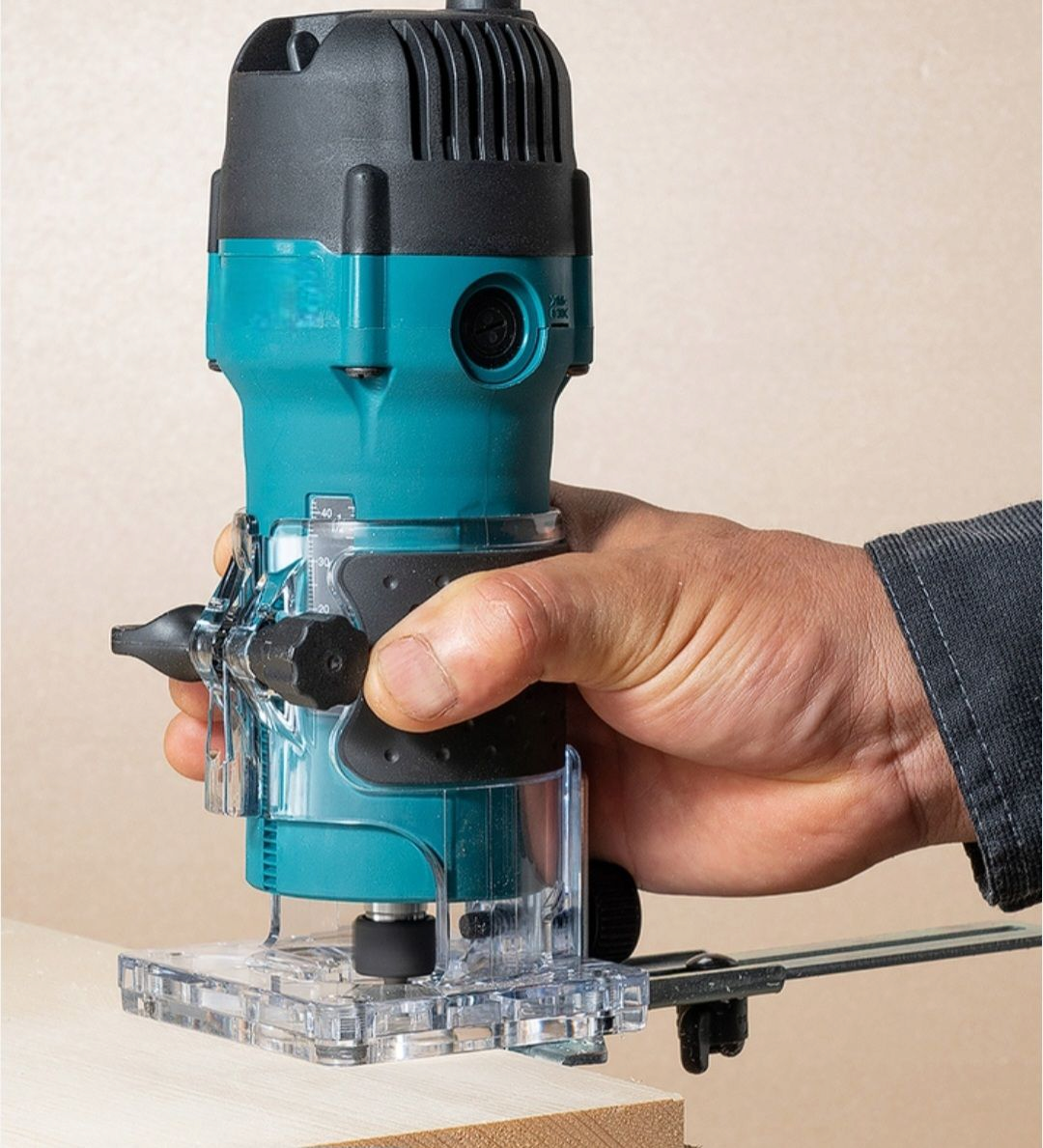 THOLUX Elektromos Fa Marógép