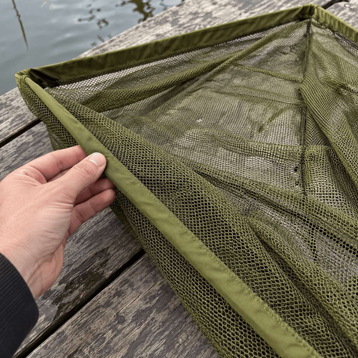 Bull Tackle bojlis merítő – 100 × 100 cm - Merítőszett | Cyber Bazaar
