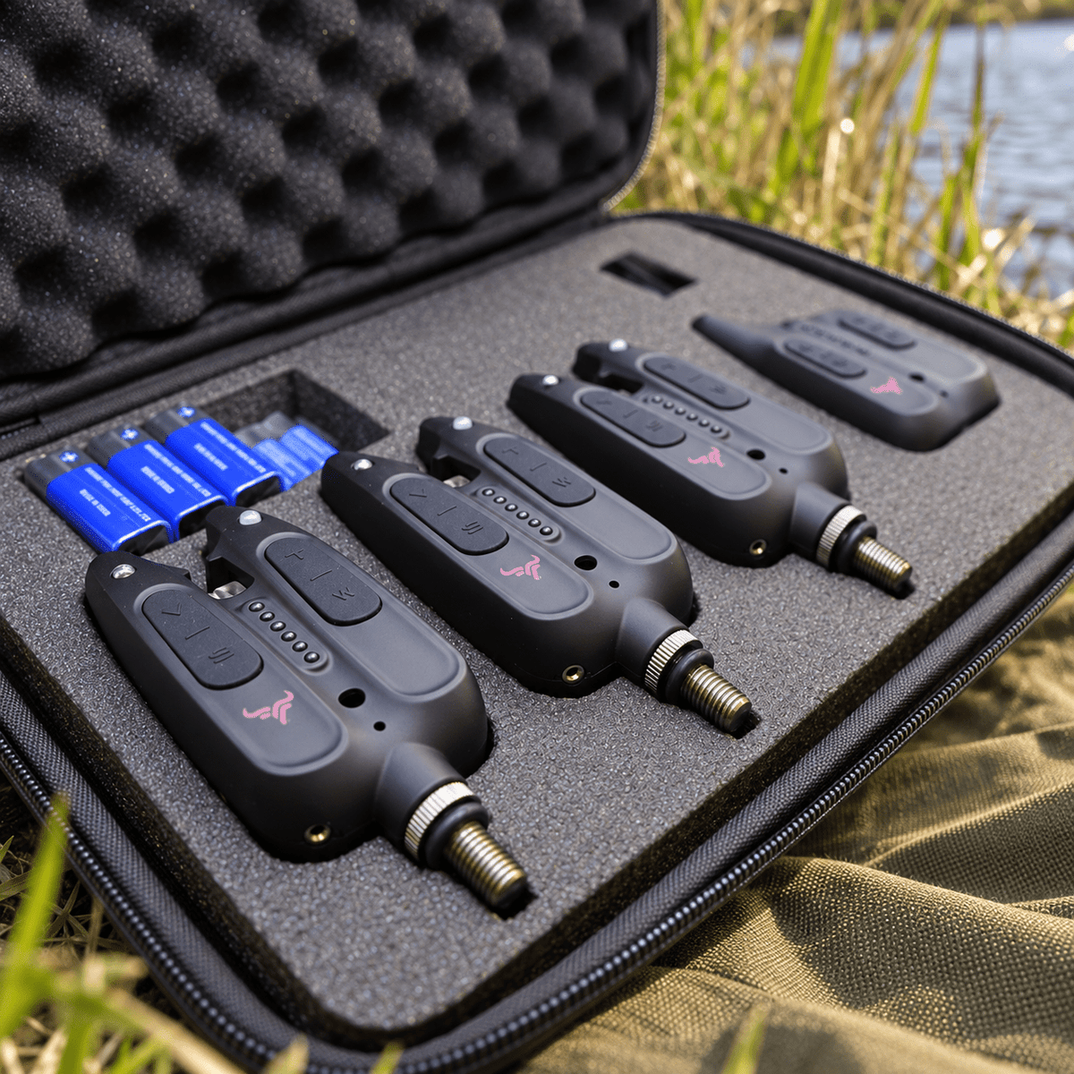 Bull Tackle Ghost kapásjelző szett – 3+1 - Kapásjelző | Cyber Bazaar