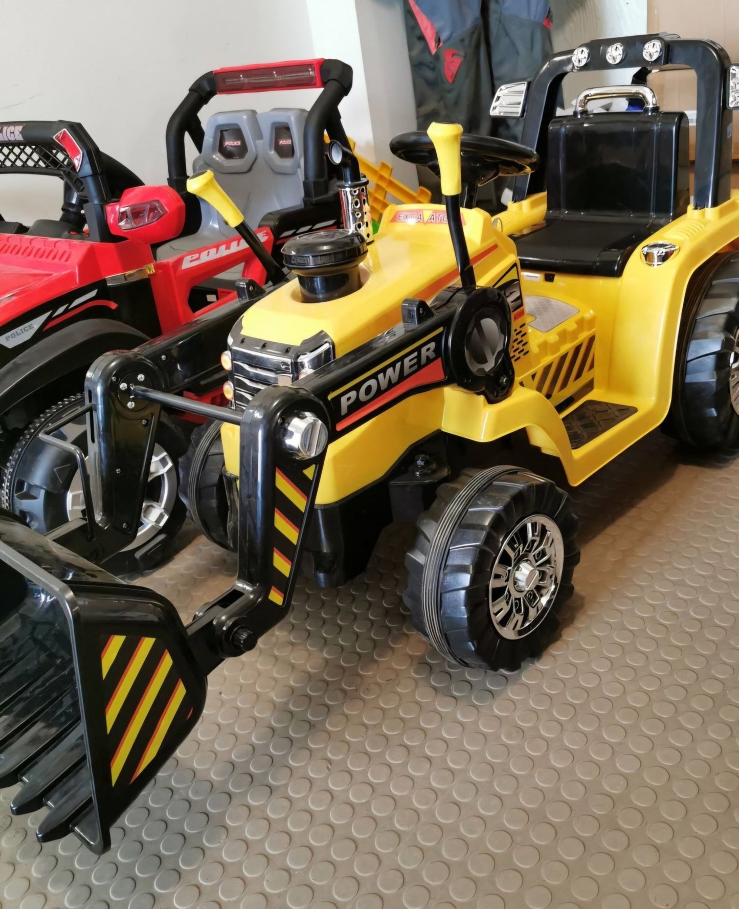 Gyermek Traktor 2x4 - Elektromos - | Cyber Bazaar