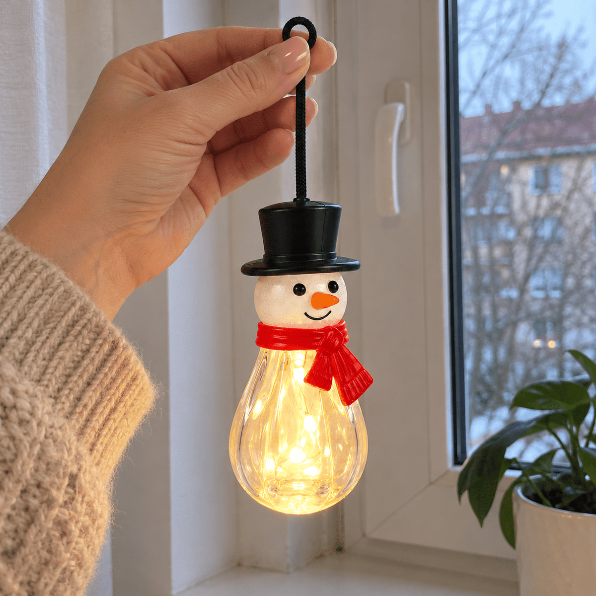 Hóemberes LED hangulatlámpa – 17008 - LED dekoráció | Cyber Bazaar