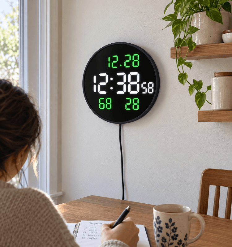 Kerek digitális LED falióra USB-tápellátással - Órák | Cyber Bazaar