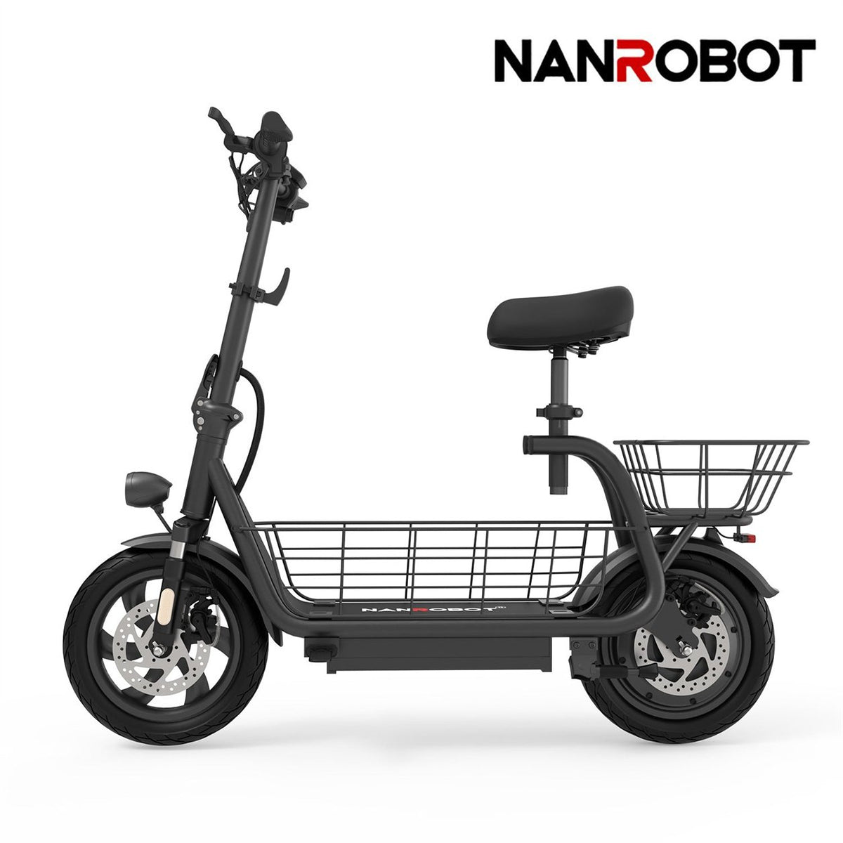 NANROBOT M5 Max üléses elektromos roller két kosárral – fekete stúdiófotó