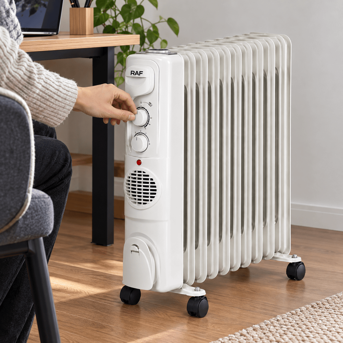 RAF R.1129W 11 tagú olajradiátor ventilátorral – fehér - Olajradiátorok | Cyber Bazaar